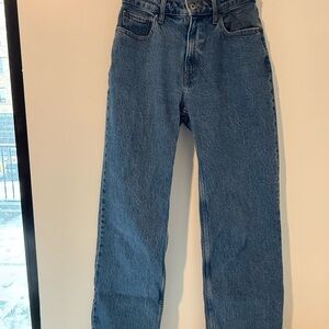 Abercrombie Curve Love High Rise 90s Relaxed Jean | Medium Wash | 28 Long